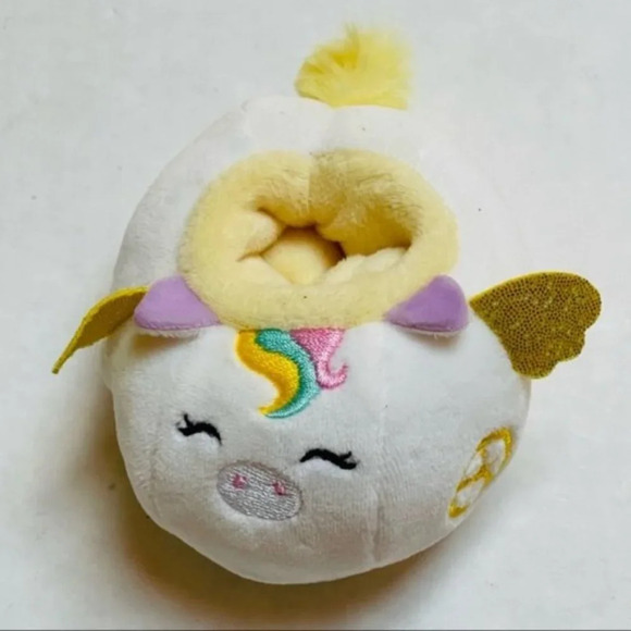 Squishmallows Squishville Yellow Pegasus Mini Plush Yellow Wings Tail Kids Toy - Picture 1 of 9